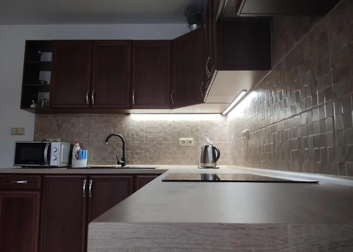 Apartment Kamenak